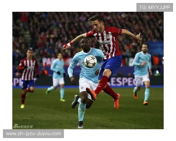 新浪体育欧冠解说团队与赛事评论风格分析