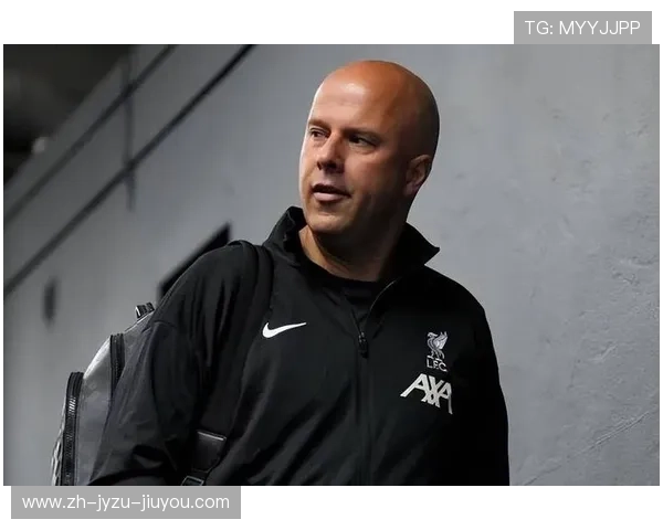 英超曼联的主教练：深入分析曼联主帅的战术与球队表现